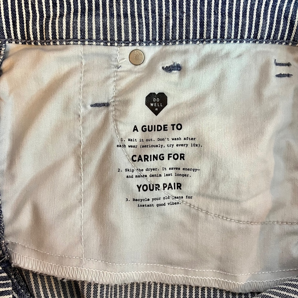 9" Mid-Rise Skinny Jeans in Piper Stripe | Size 30 - Picture 12 of 12